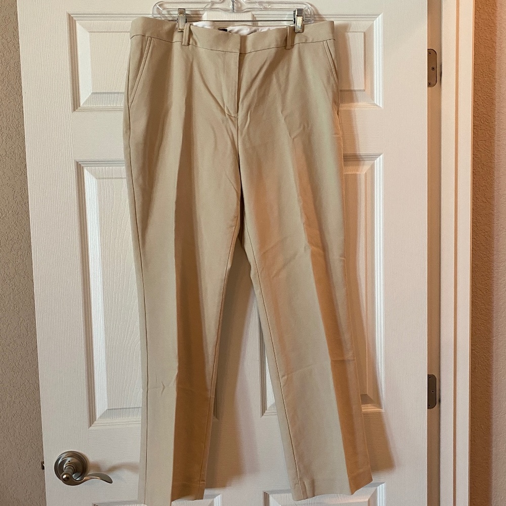 Talbots Freeport Tan Curvy Pants in Size 16